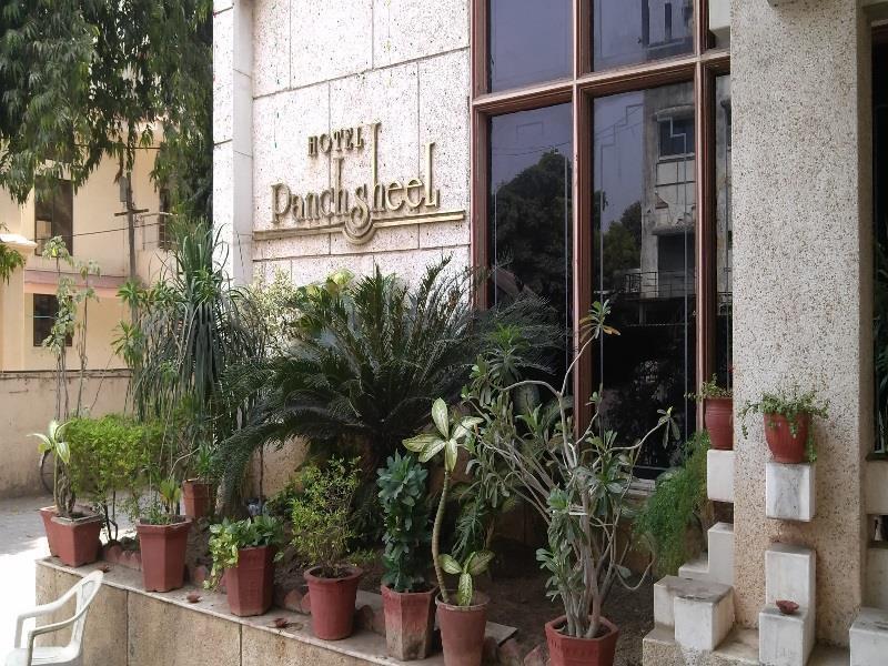 Collection O Panchsheel Hotel Vadodara Eksteriør billede